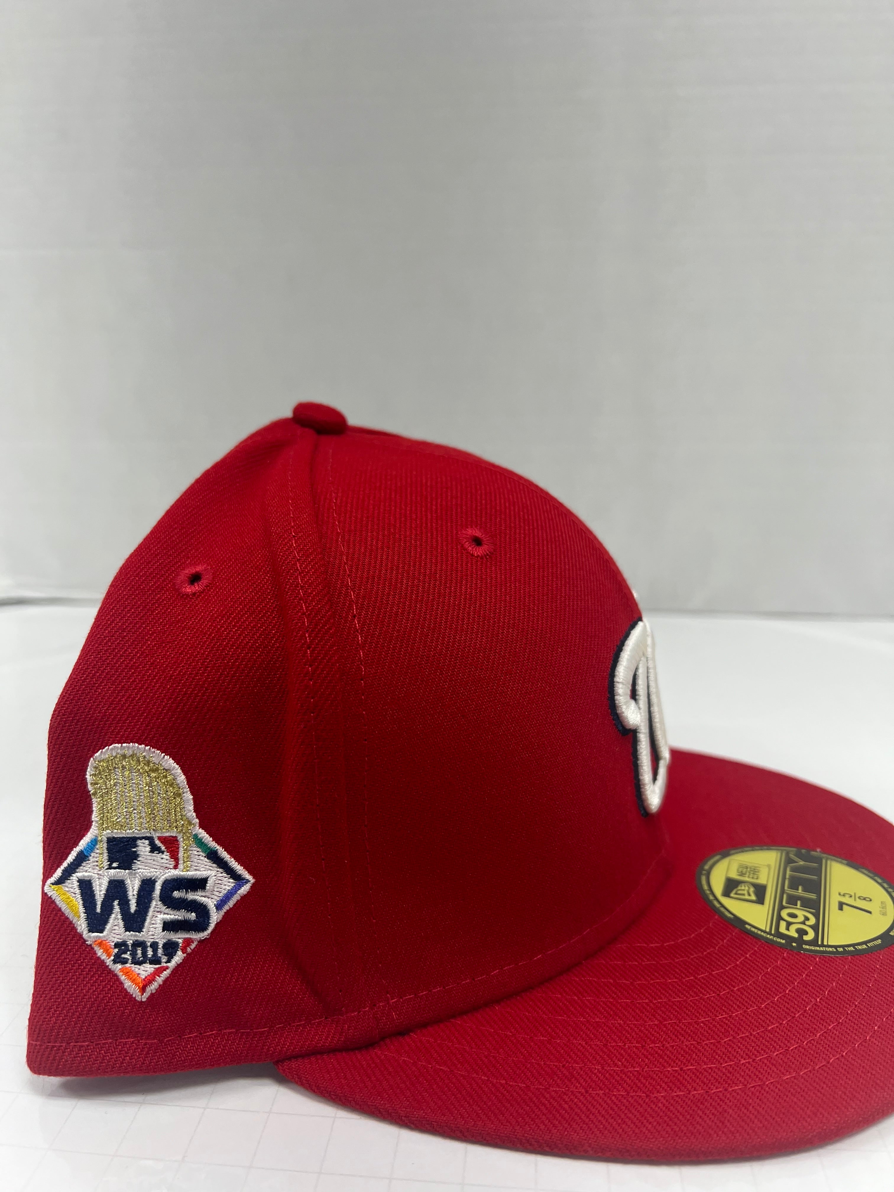 CAP WORLD